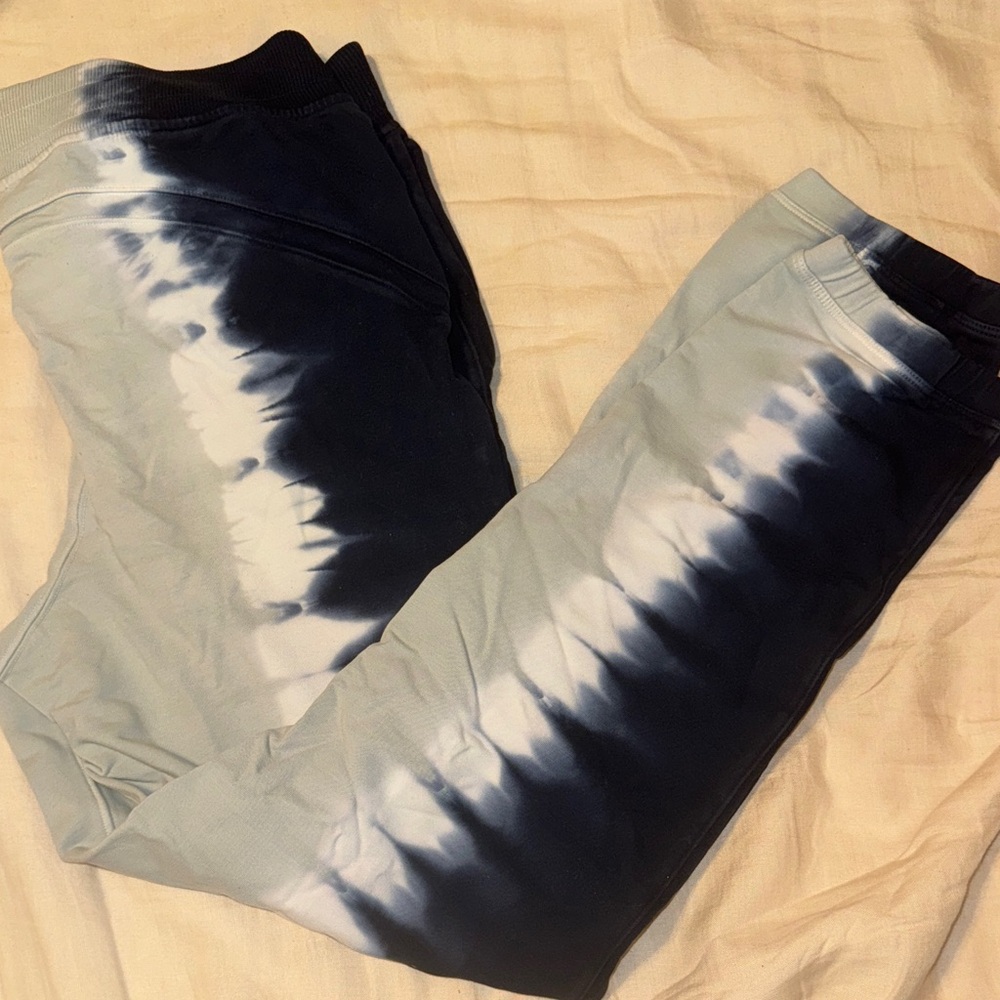 Lululemon Joggers - Tie-Dye